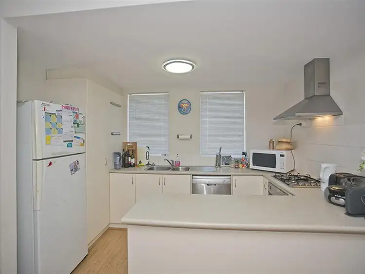 Second view of Homely house listing, 5/41 Elvire St, Midland WA