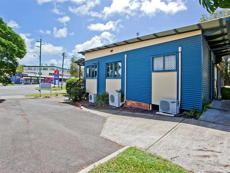 Fifth view of Homely house listing, 94 Falconer St, Southport QLD