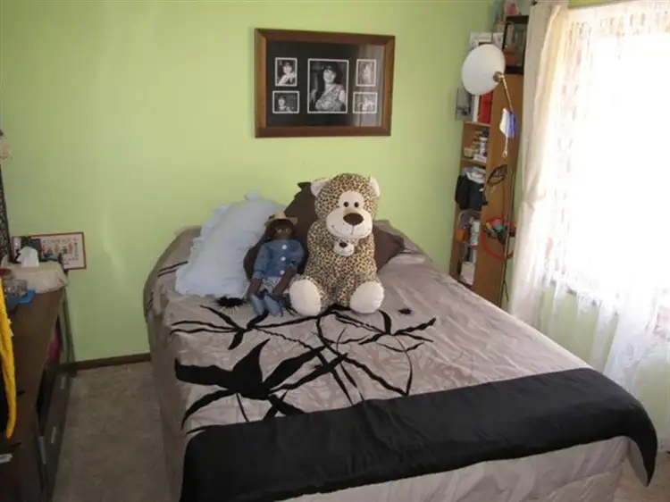 Sixth view of Homely house listing, 4 Hall Cres, Loxton SA