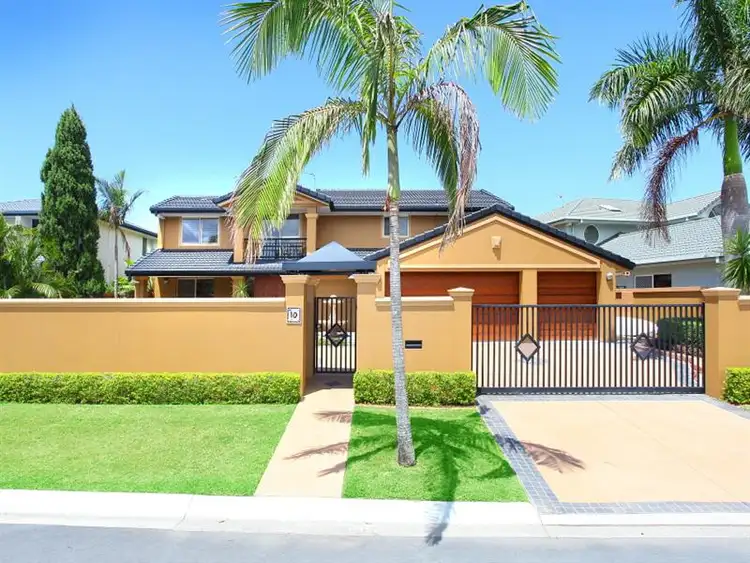 Second view of Homely house listing, 10 Portobello Dr, Mermaid Waters QLD