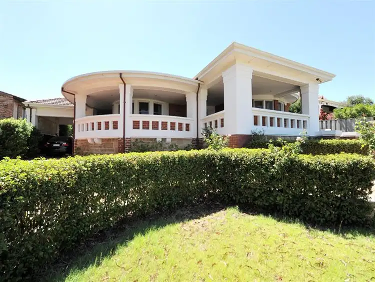 17 Storthes St, Mount Lawley WA