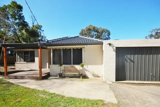 60 English Street, Seville VIC 3139