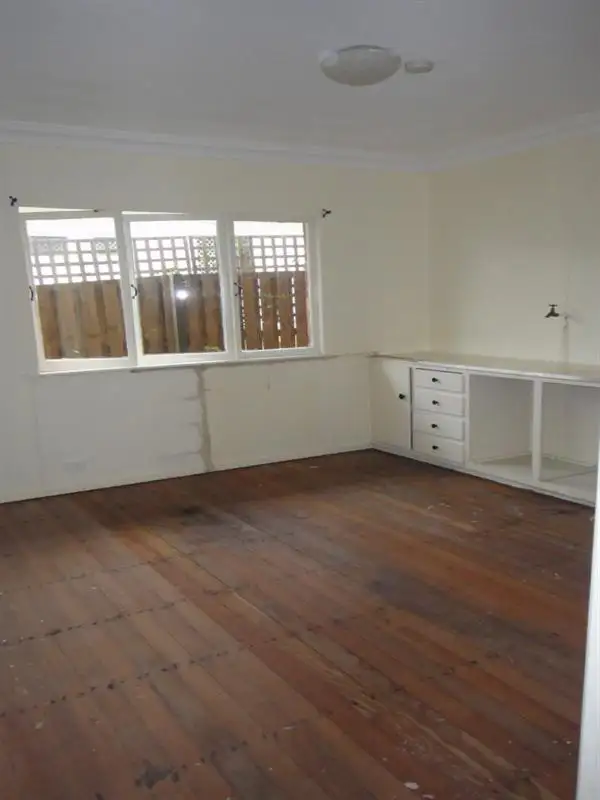 Sixth view of Homely house listing, 6 Vernon Ave, Labrador QLD