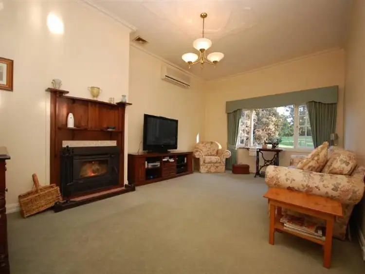 Fifth view of Homely house listing, 263 Queens Rd, Wandin East VIC
