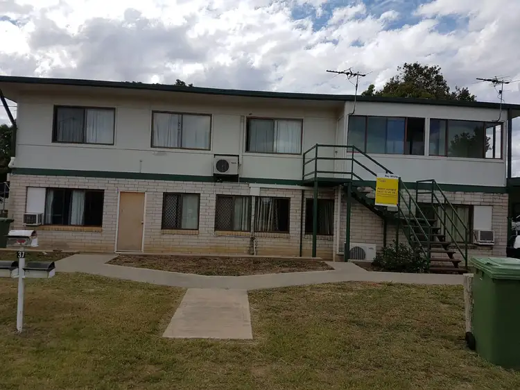 37 Little Avenue, Hughenden QLD 4821