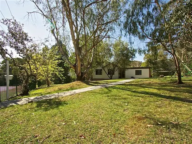 197 Warners Bay Rd, Mount Hutton NSW