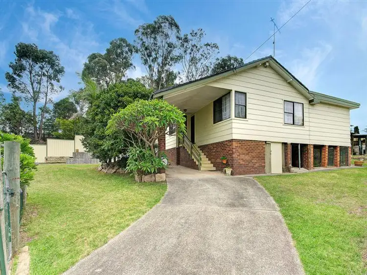 127 Kanahooka Rd, Kanahooka NSW