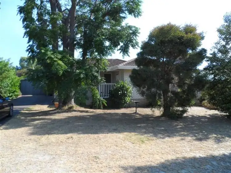 56 Adamson Rd, Parmelia WA
