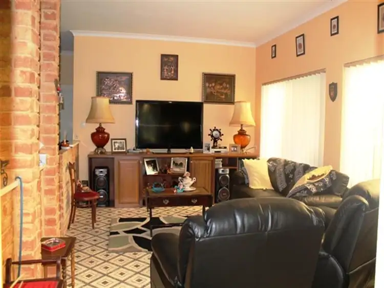 Fifth view of Homely house listing, 47 CAMBRIDGE Dr, Greenfields WA