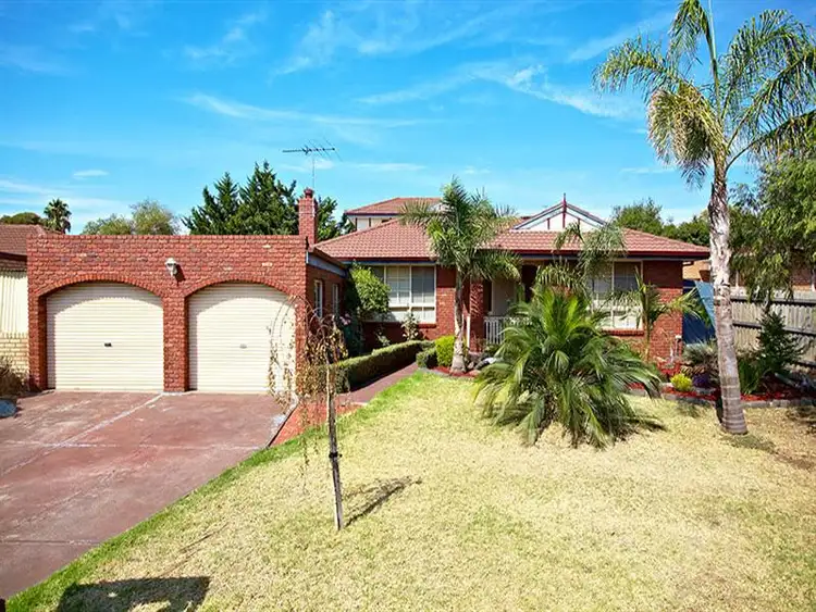 Third view of Homely house listing, 5 Wyperfeld Ave, Taylors Lakes VIC