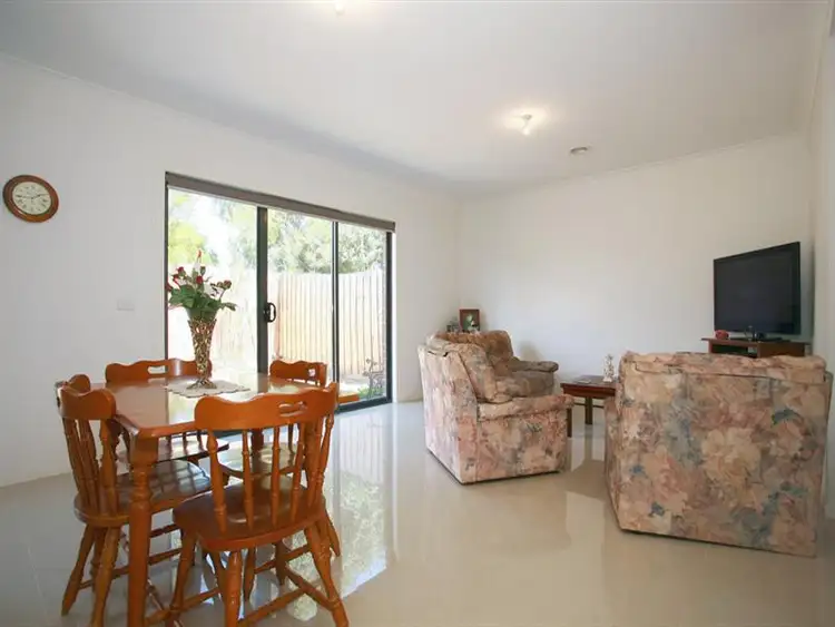 Fourth view of Homely unit listing, 3/27 Jacaranda Dr, Carrum Downs VIC