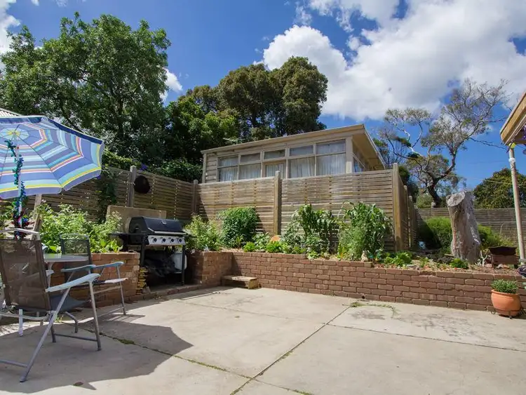 47 Hove Rd, Rosebud VIC