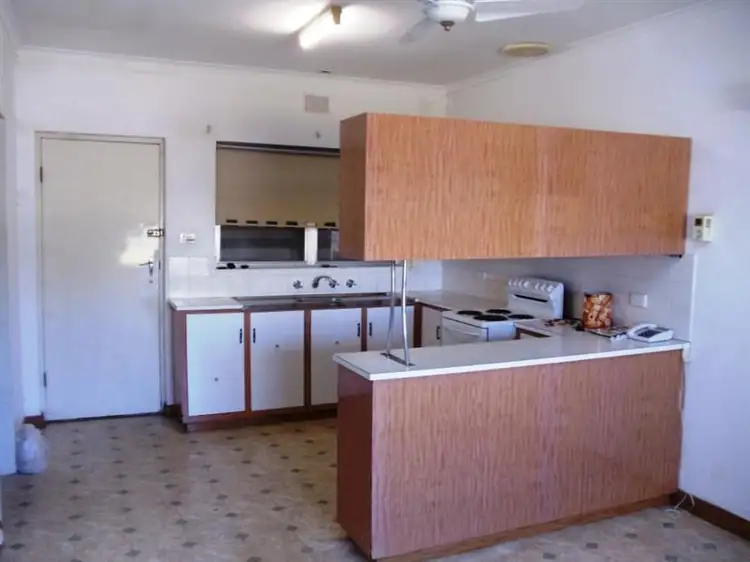 Second view of Homely house listing, 9 Fifth St, Ardrossan SA