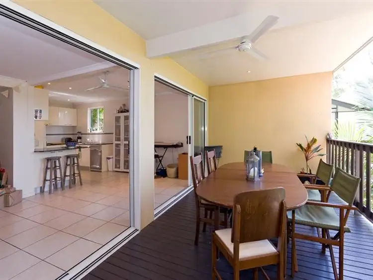 80 Tantula Road W, Alexandra Headland QLD