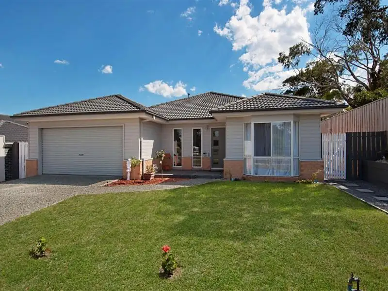 Main view of Homely house listing, 47 Clifton Gr, Carrum Downs VIC