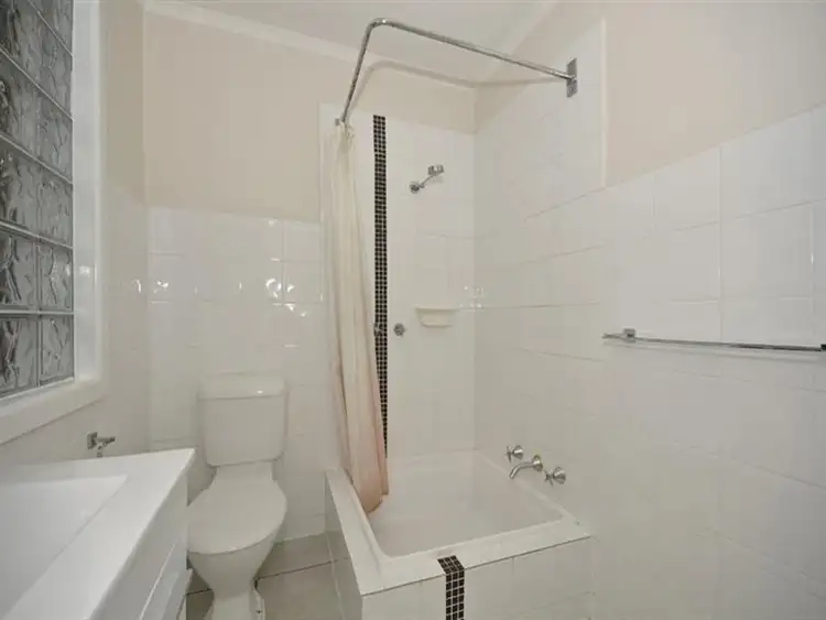 Sixth view of Homely house listing, 3/130 Heatherdale Rd, Mitcham VIC