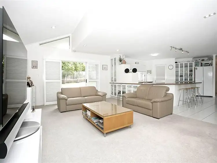 Fifth view of Homely house listing, 10 Wivenhoe Ct, Westlake QLD