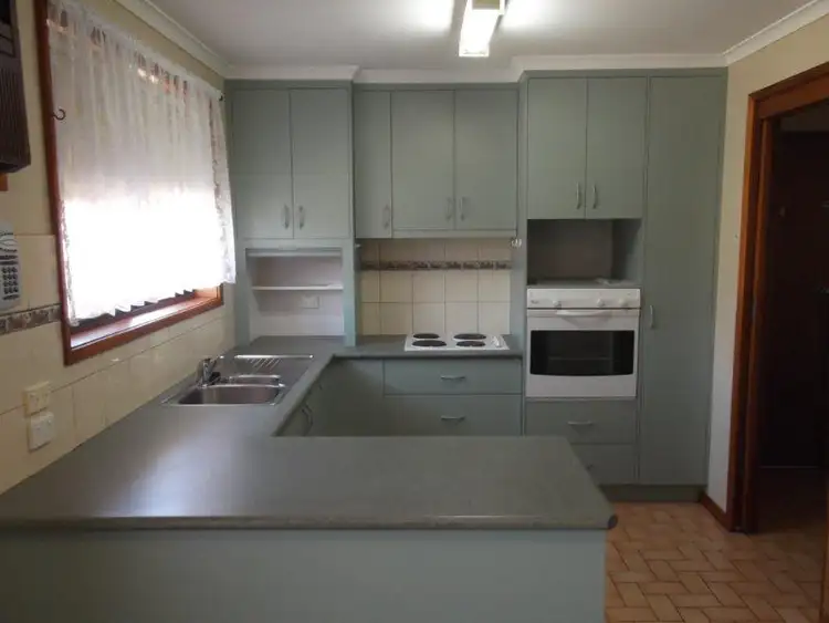 Second view of Homely house listing, 2/8 Blanche St, Wahgunyah VIC