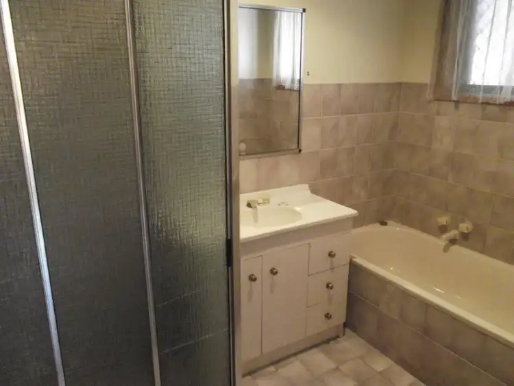 Third view of Homely house listing, 2/8 Blanche St, Wahgunyah VIC