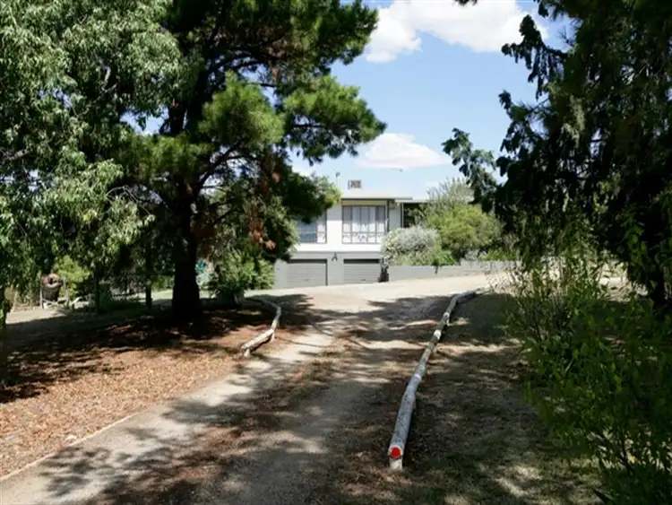 23 Henschke Ave, San Isidore NSW