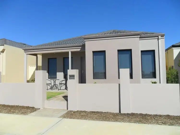 8 Saunton Way, Ridgewood WA