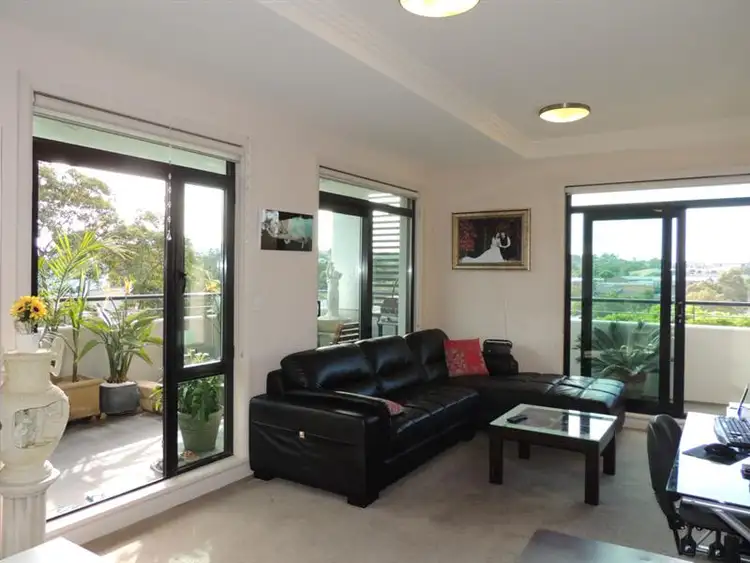 Second view of Homely apartment listing, 15/2 Underdale Lane, Meadowbank NSW