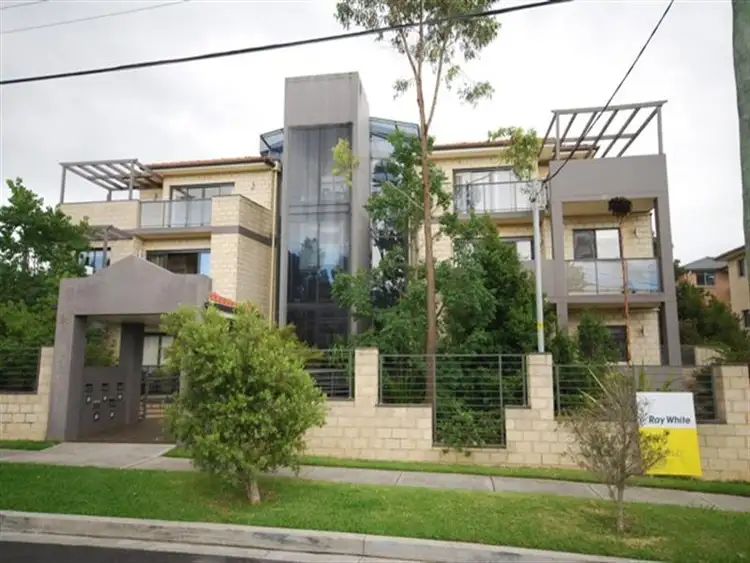 3/81-83 Bangor St, Guildford NSW