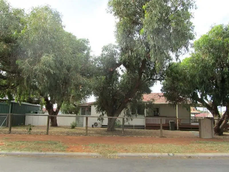 Main view of Homely house listing, 8 Whitfield St, Beachlands WA