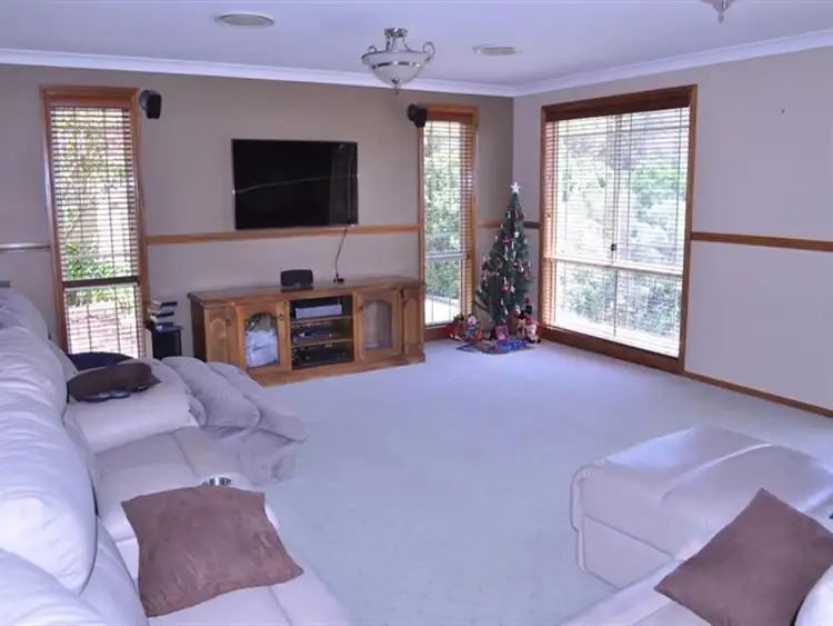 Fifth view of Homely house listing, 7 Kallara Link, Cordeaux Heights NSW
