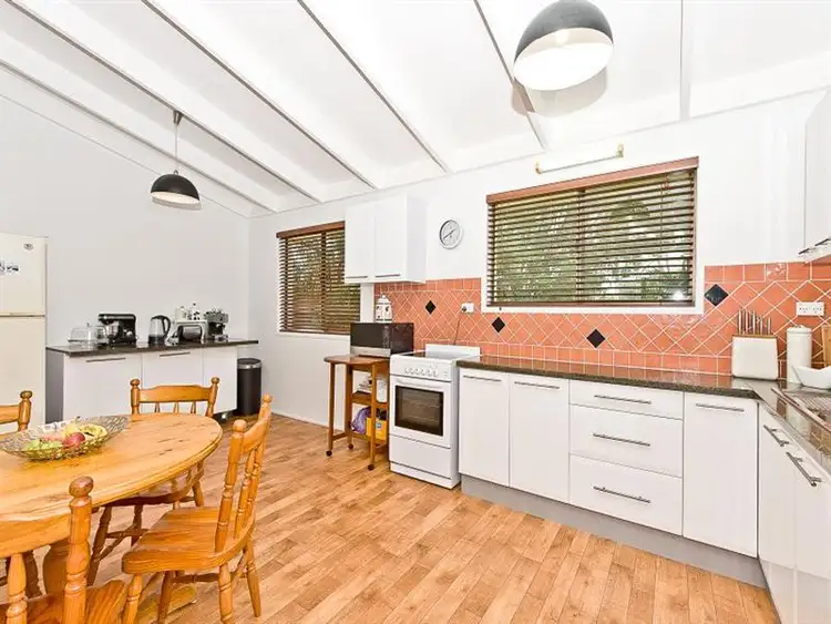 Fifth view of Homely house listing, 2 Bodiam Ct, Strathpine QLD