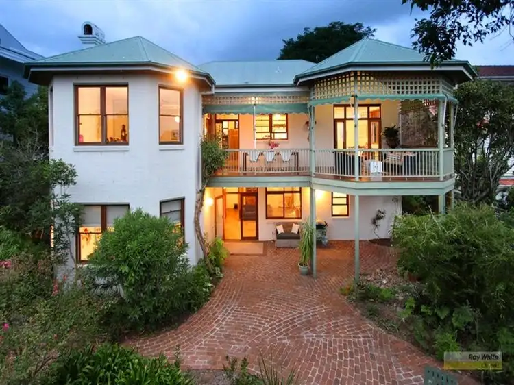 19 Bale St, Ascot QLD