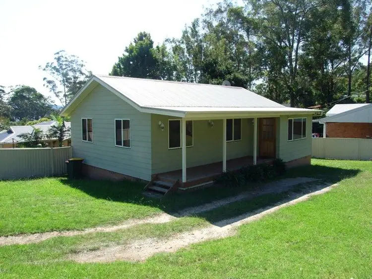 10 Edward Ave, Kings Point NSW