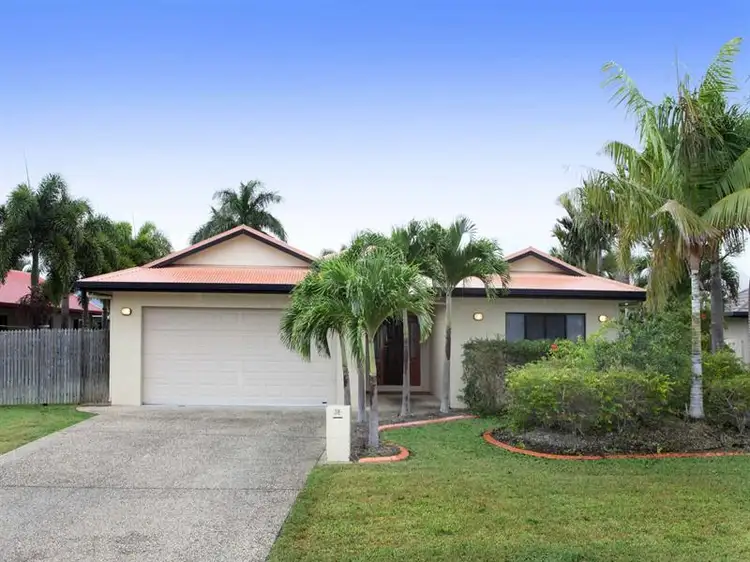 38 Woodbine Dr, Annandale QLD