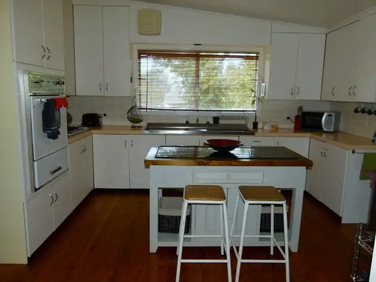 Sixth view of Homely house listing, 20 Elgin St, Forbes NSW