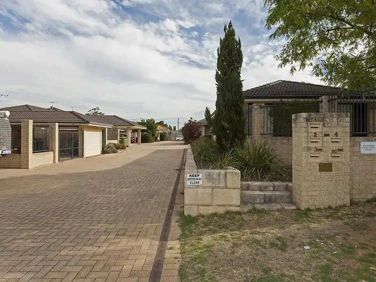 8/69 Upton St, St James WA