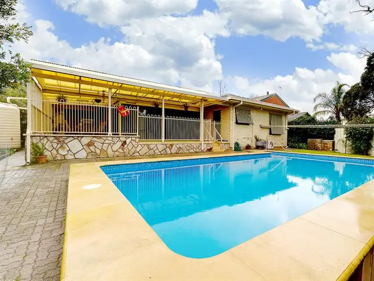 13 Lulworth Pl, Flagstaff Hill SA