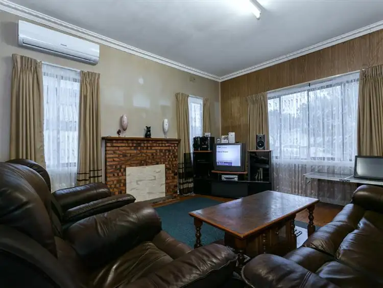 Second view of Homely house listing, 25 Vule St, St Albans VIC