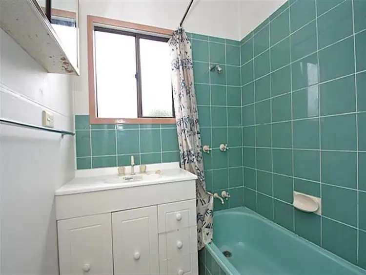 Seventh view of Homely house listing, 2 Leslie St, East Ipswich QLD