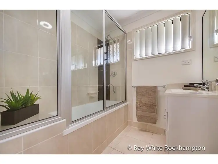 Seventh view of Homely unit listing, 2/191 Rush St, Koongal QLD