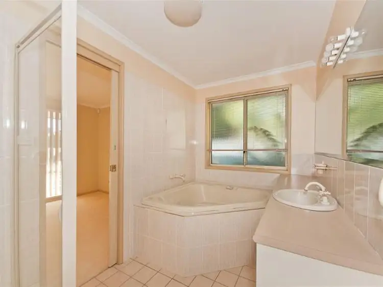 Fourth view of Homely house listing, 11 Chardonay Pl, Queanbeyan NSW