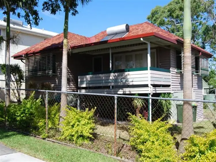 Second view of Homely house listing, 74 Prospect St, Wynnum QLD