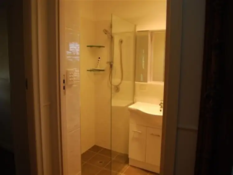 Seventh view of Homely house listing, 74 Prospect St, Wynnum QLD