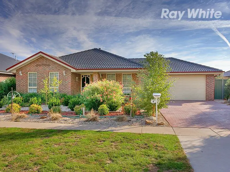 Main view of Homely house listing, 4 Emily Ct, Howlong NSW