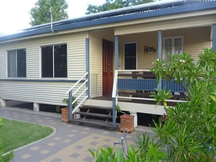 3 Brolga St, Longreach QLD