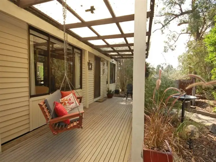 Second view of Homely house listing, 6 Elizabeth St, Mount Evelyn VIC