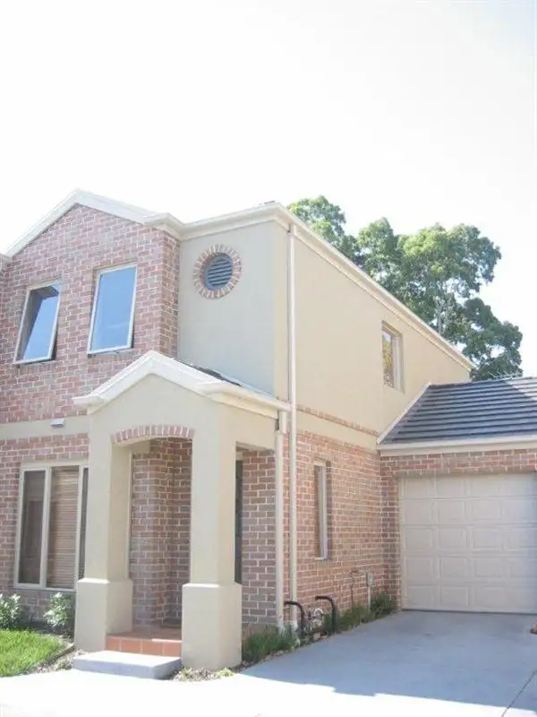 Second view of Homely house listing, 3/22 Oriel Rd, Ivanhoe VIC