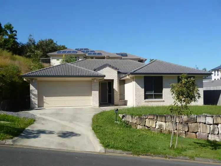 5 O'Connell Cl, Bellbowrie QLD