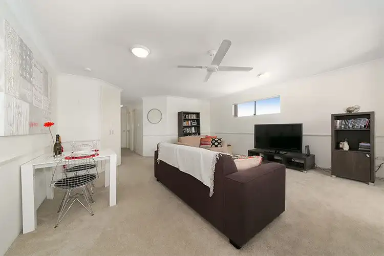 Fifth view of Homely unit listing, 6/7 Christensen Street, Yeronga QLD 4104