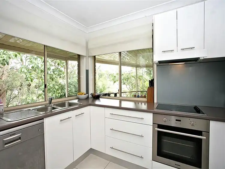 Third view of Homely house listing, 8/18 Selangor Pl, Carina QLD