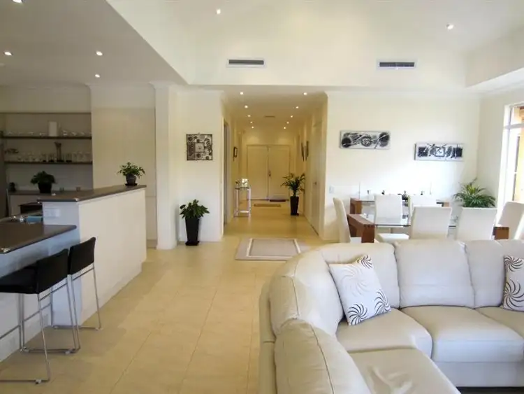 Fifth view of Homely house listing, 8 Lakeway Rtt, Dawesville WA